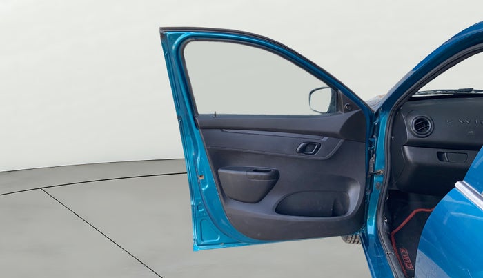 2020 Renault Kwid RXL 1.0, Petrol, Manual, 70,555 km, LHS Front Door