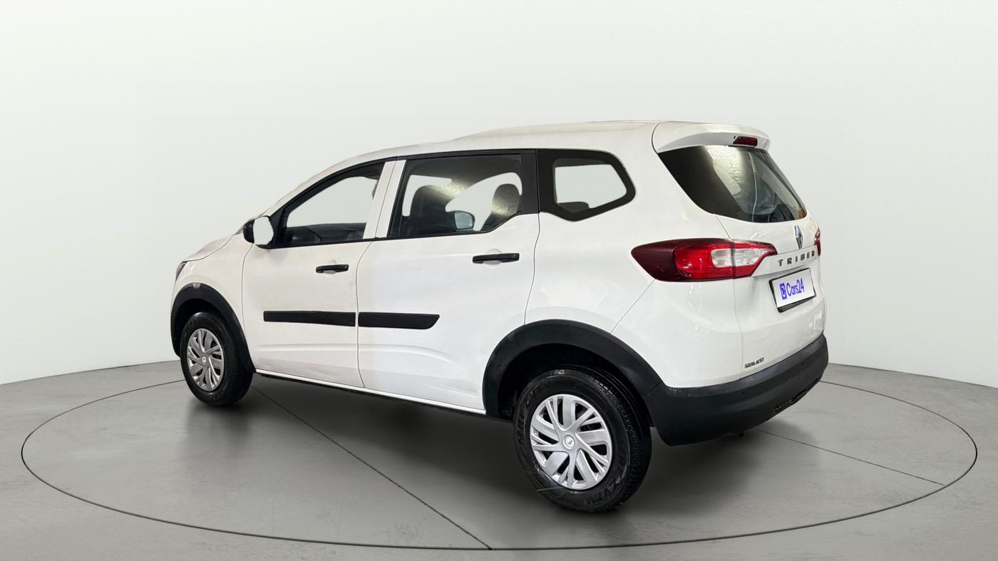2021 Renault TRIBER RXE MT, Petrol, Manual, 30,126 km, Left Back Diagonal