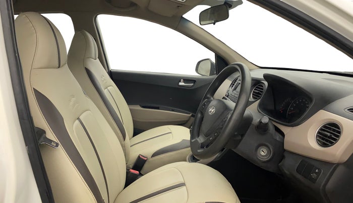 2015 Hyundai Grand i10 SPORTZ 1.2 KAPPA VTVT, Petrol, Manual, 61,047 km, Right Side Front Door Cabin