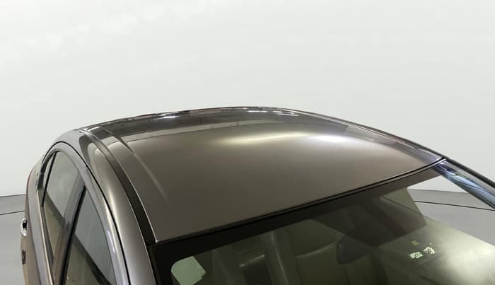 2017 Maruti Ciaz ZXI+, Petrol, Manual, 70,325 km, Roof