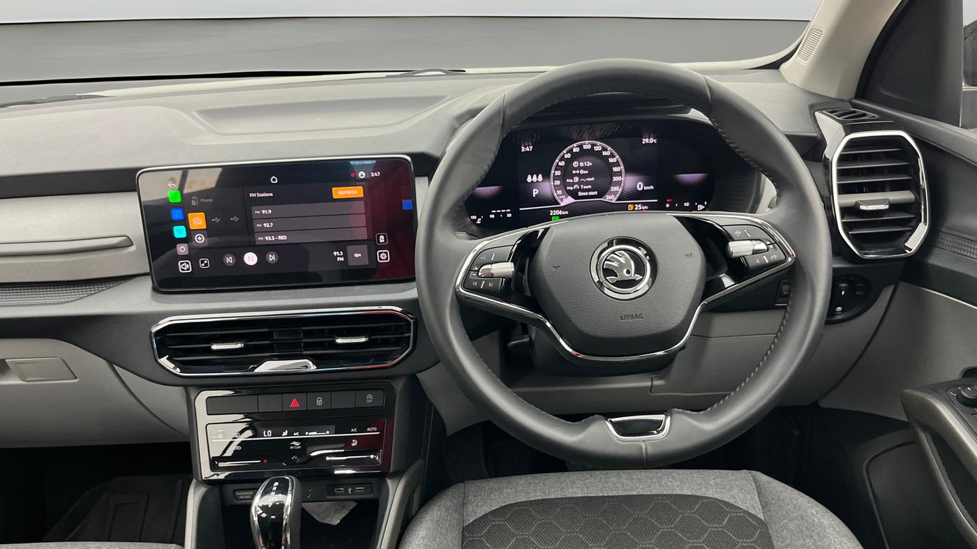 2025 Skoda Kylaq Signature Plus AT, Petrol, Automatic, 2,203 km, Steering Wheel Close Up