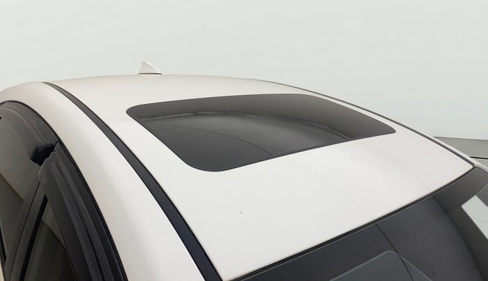 2018 Hyundai Verna 1.6 VTVT SX (O) AT, Petrol, Automatic, 35,556 km, Roof