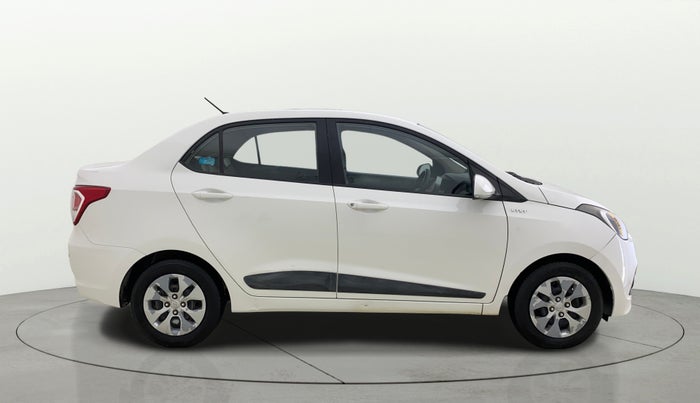 2015 Hyundai Xcent S 1.2, Petrol, Manual, 1,06,092 km, Right Side View