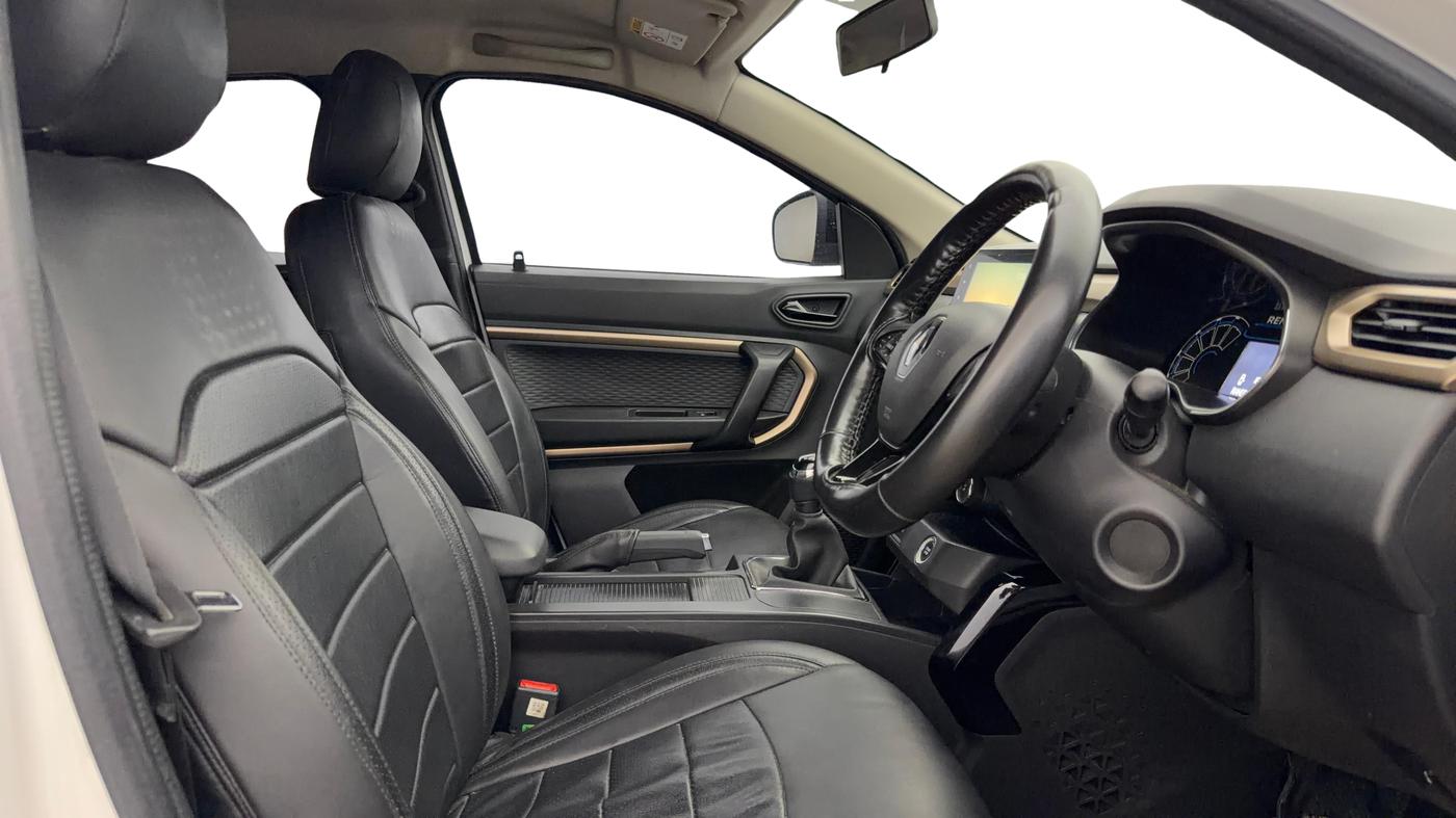 2022 Renault Kiger RXT 1.0 TURBO MT, Petrol, Manual, 18,658 km, Right Side Front Door Cabin