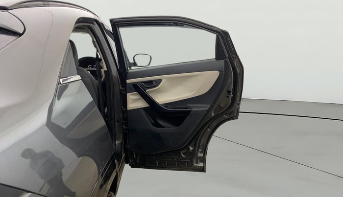 2025 Tata Curvv Creative S 1.2 Petrol 6MT, Petrol, Manual, 9,292 km, RHS Rear Door