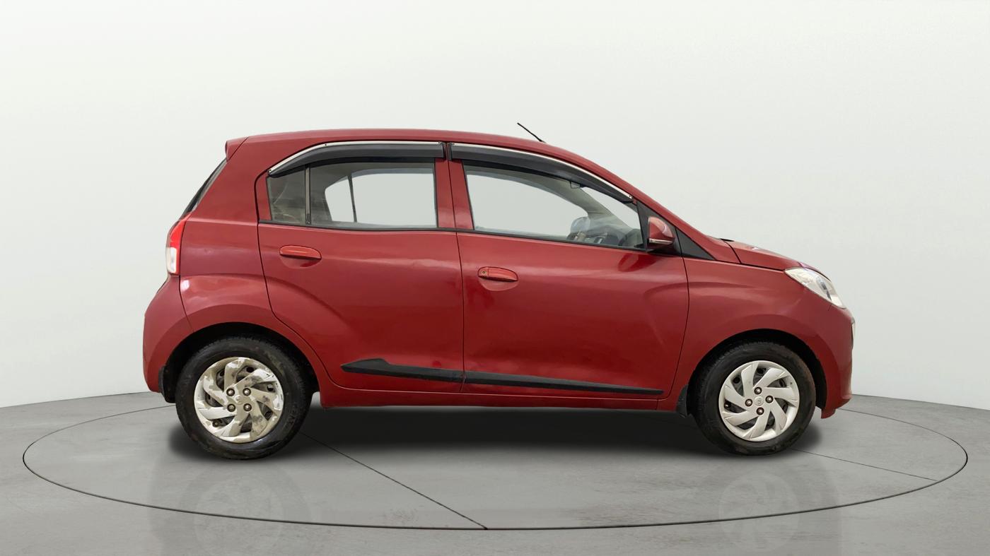 2018 Hyundai NEW SANTRO SPORTZ MT, Petrol, Manual, 38,094 km, Right Side View