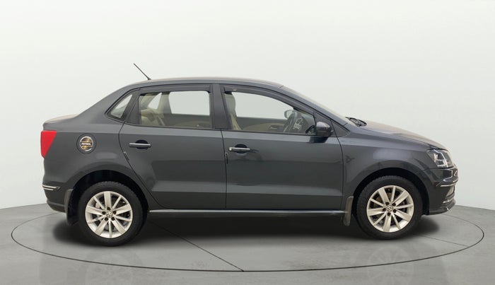2016 Volkswagen Ameo HIGHLINE1.2L, Petrol, Manual, 40,904 km, Right Side View