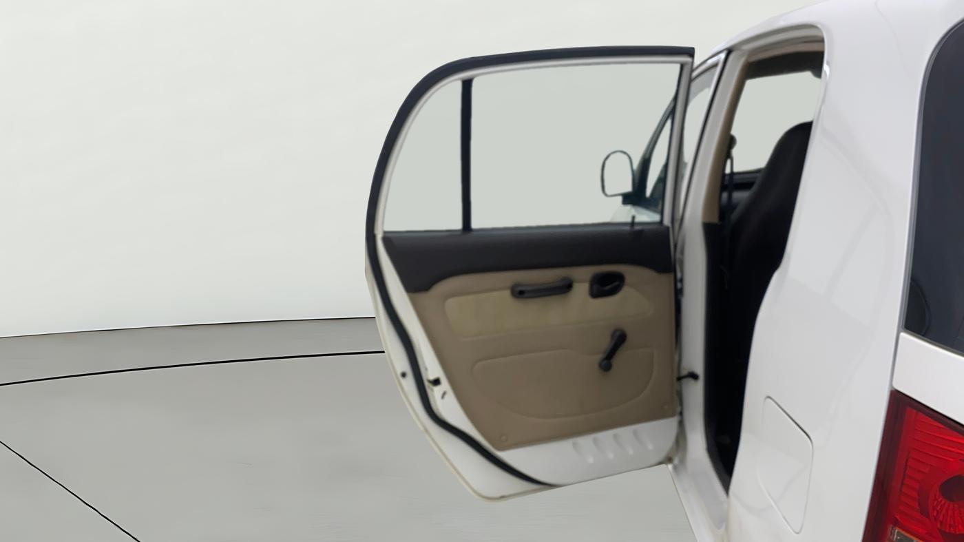 2014 Hyundai Santro Xing GL PLUS, Petrol, Manual, 82,109 km, LHS Rear Door