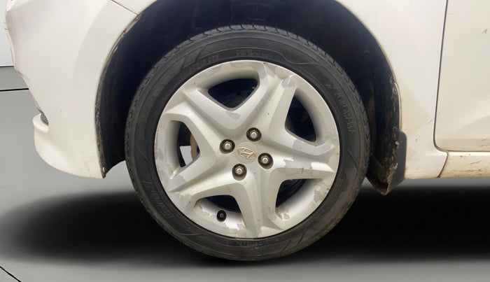 2017 Hyundai Elite i20 ASTA 1.2, Petrol, Manual, 1,06,073 km, Left Front Wheel