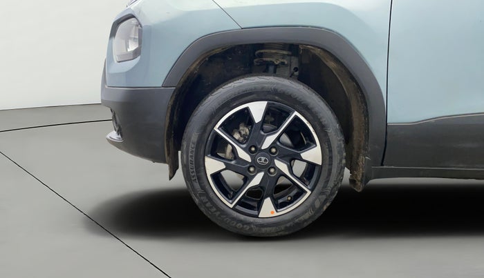 2024 Tata PUNCH ACCOMPLISHED DAZZLE SUNROOF CNG MT, CNG, Manual, 39,700 km, Left Front Wheel