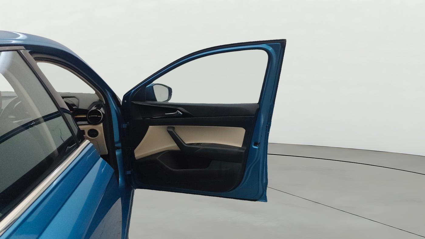 2023 Skoda SLAVIA STYLE 1.0L TSI AT, Petrol, Automatic, 27,545 km, RHS Front Door