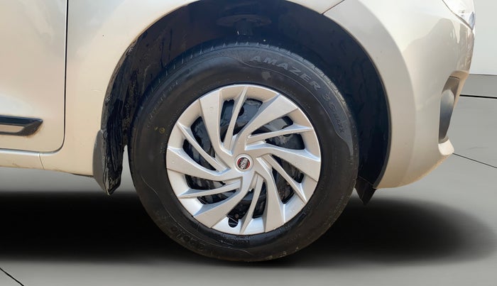 2023 Maruti Swift VXI, Petrol, Manual, 48,468 km, Right Front Wheel