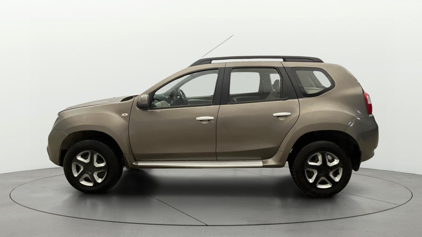 2015 Nissan Terrano XL (P), Petrol, Manual, 1,01,363 km, Left Side