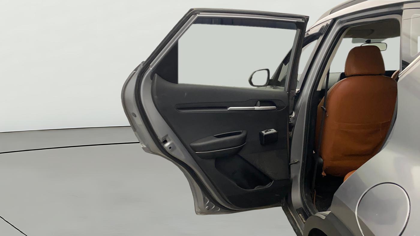 2021 KIA SONET HTE 1.2, Petrol, Manual, 50 km, LHS Rear Door