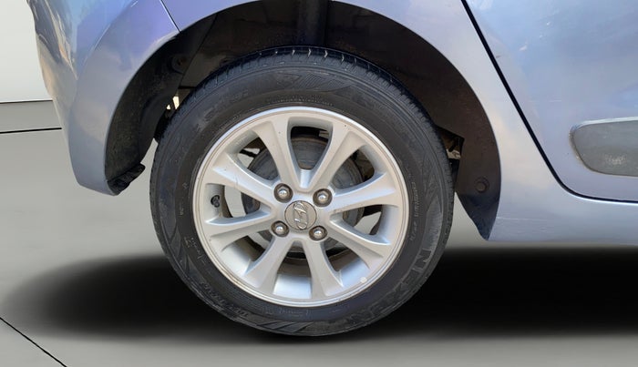 2015 Hyundai Grand i10 ASTA 1.2 KAPPA VTVT, Petrol, Manual, 68,973 km, Right Rear Wheel