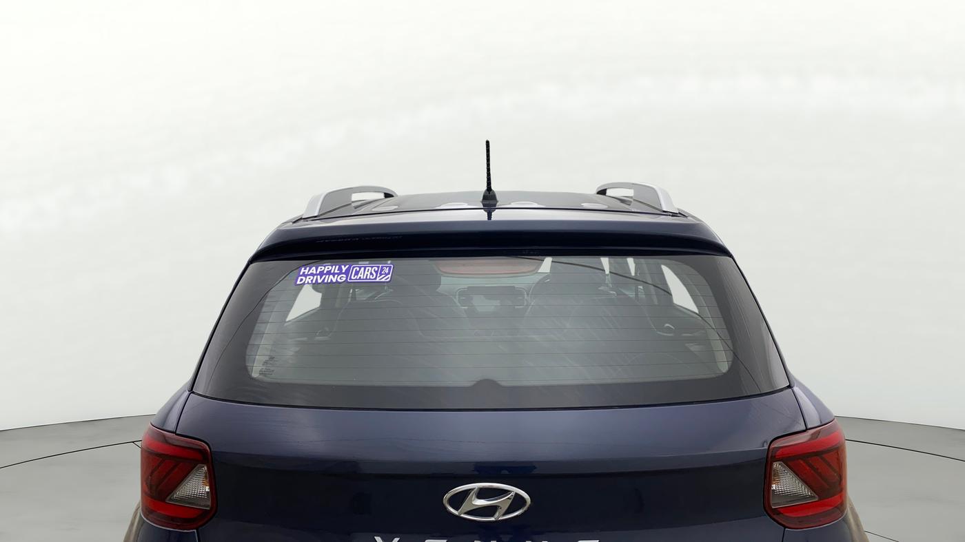 2020 Hyundai VENUE S 1.2, Petrol, Manual, 46,817 km, Rear Windshield