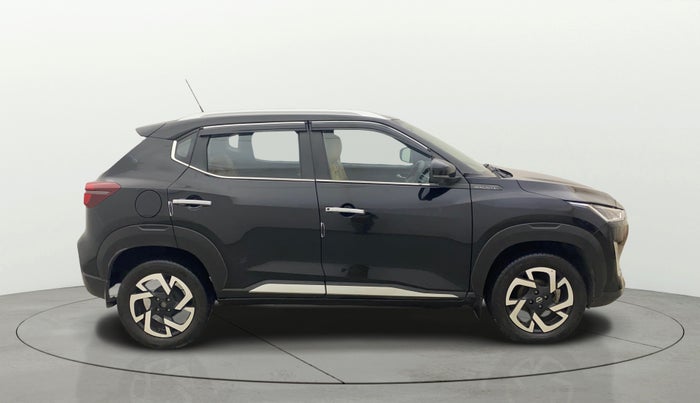 2022 Nissan MAGNITE XV PREMIUM TURBO CVT, Petrol, Automatic, 17,630 km, Right Side View