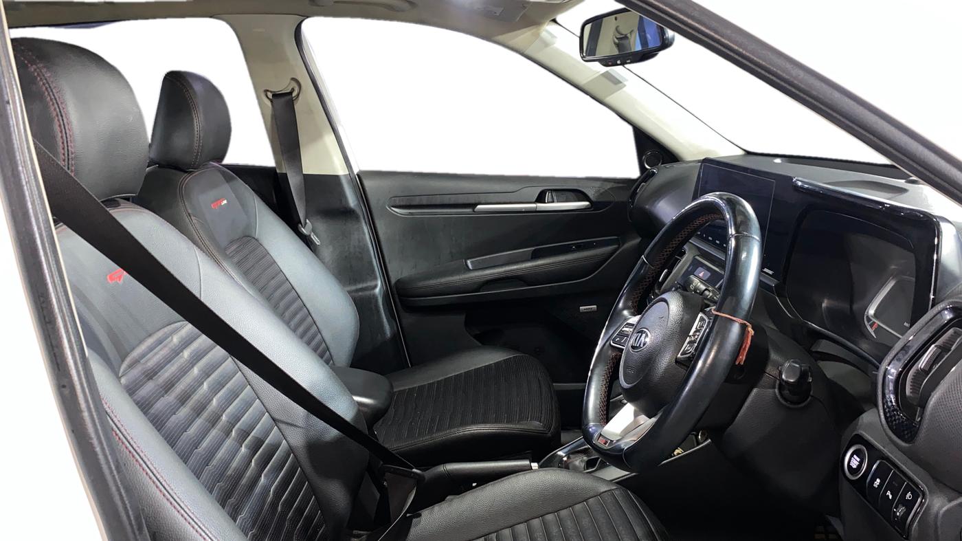 2020 KIA SONET GTX PLUS 1.0 DCT, Petrol, Automatic, 74,226 km, Right Side Front Door Cabin