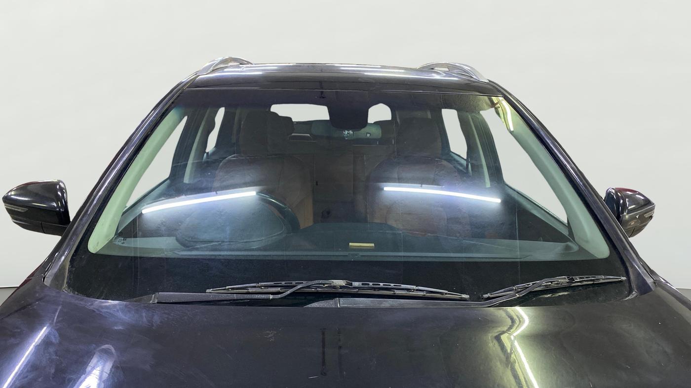 2022 MG HECTOR PLUS SELECT 2.0 DIESEL TURBO MT 7-STR, Diesel, Manual, 94,504 km, Front Windshield