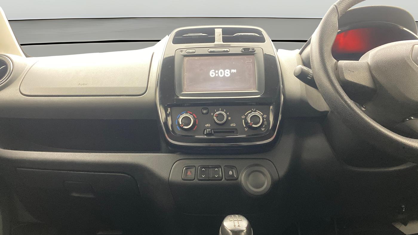 2017 Renault Kwid RXT 1.0, Petrol, Manual, 27,198 km, Air Conditioner