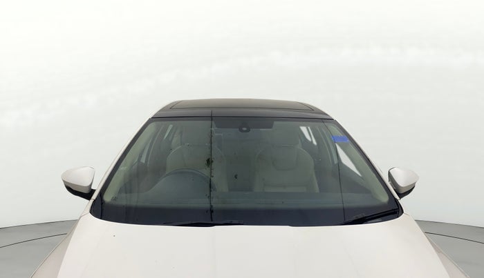 2015 Skoda Octavia STYLE PLUS AT 1.8 TSI, Petrol, Automatic, 1,08,777 km, Front Windshield