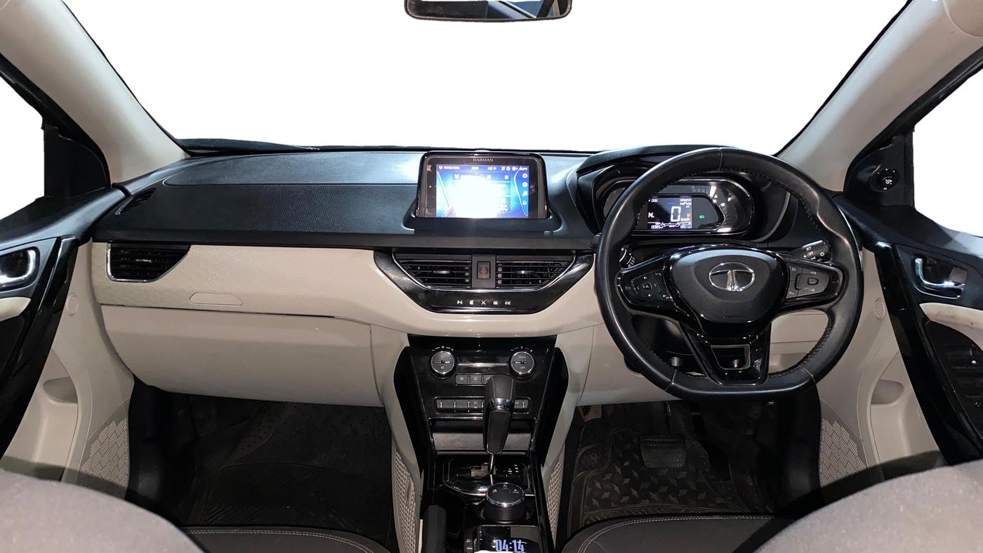 2023 Tata NEXON XZA PLUS SUNROOF PETROL, Petrol, Automatic, 13,380 km, Dashboard