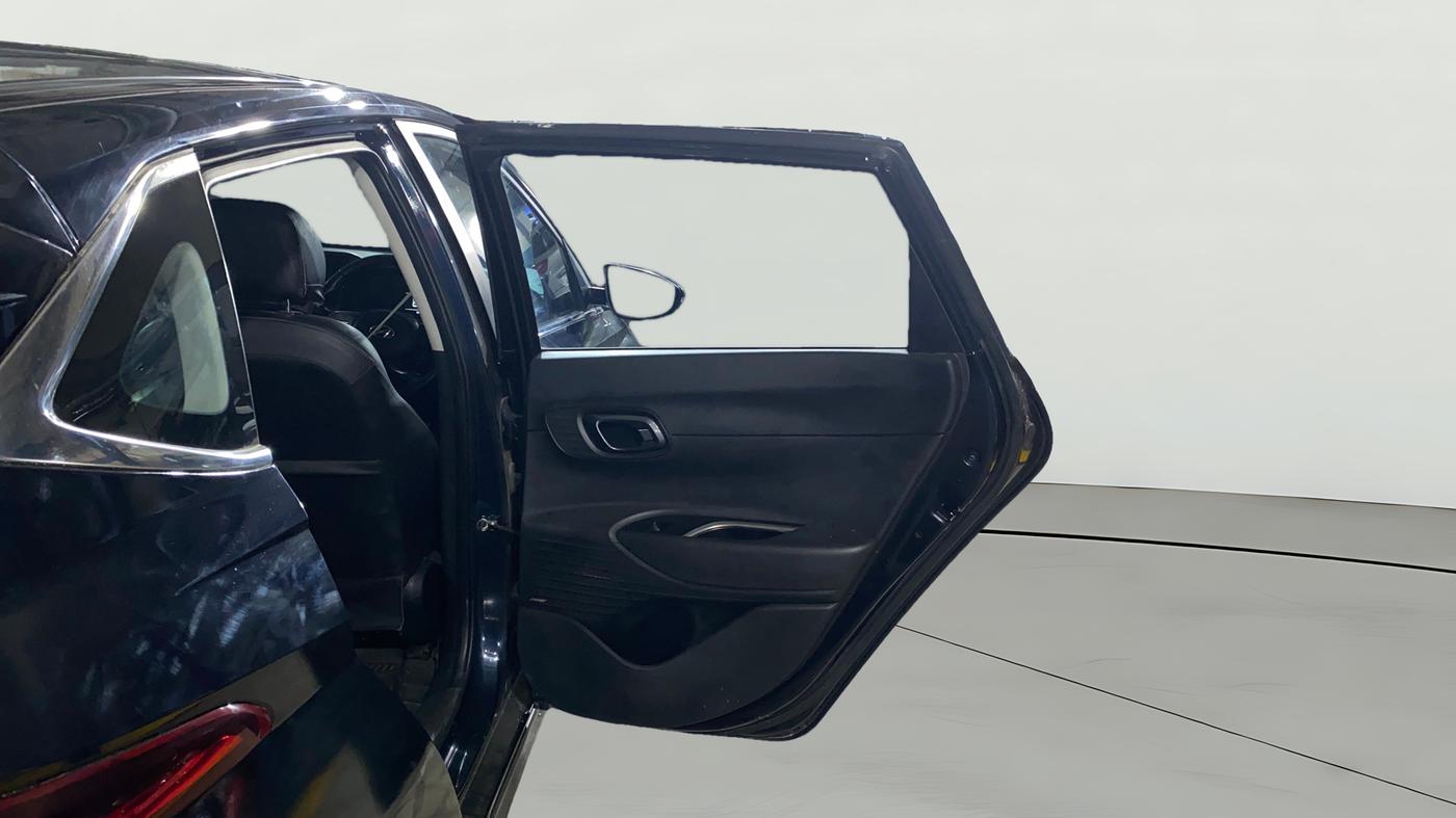 2023 Hyundai NEW I20 ASTA (O) 1.2 AT, Petrol, Automatic, 30,464 km, RHS Rear Door