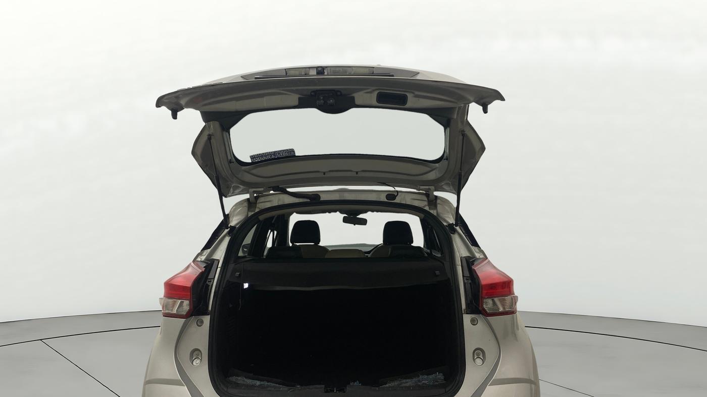 2021 Nissan Kicks XV 1.5, Petrol, Manual, 34,315 km, Boot Door Open