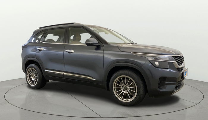 2020 KIA SELTOS HTK PLUS 1.5, Petrol, Manual, 69,675 km, Right Front Diagonal