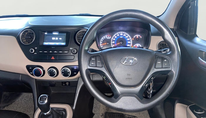2017 Hyundai Grand i10 SPORTZ 1.2 KAPPA VTVT, CNG, Manual, 1,07,596 km, Steering Wheel Close Up