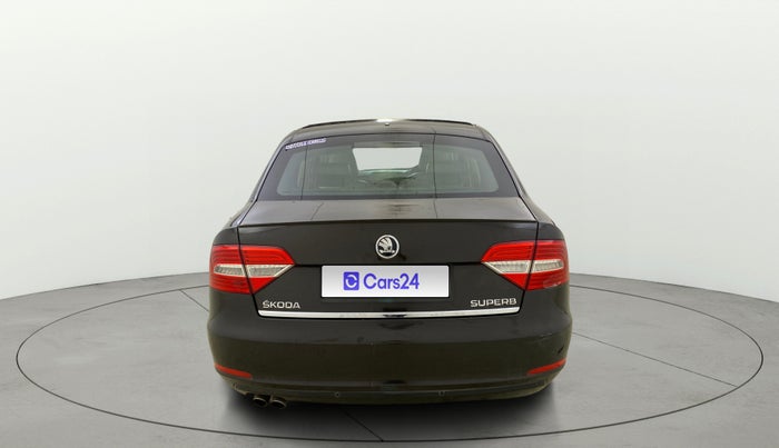 2015 Skoda Superb ELEGANCE 1.8 TSI MT, Petrol, Manual, 56,256 km, Back/Rear