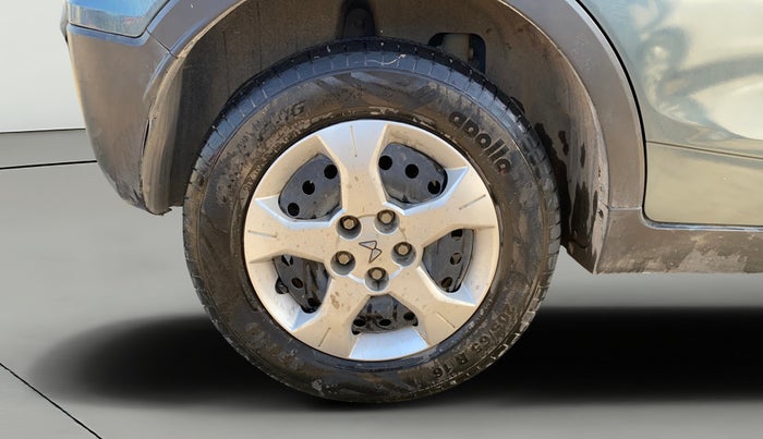 2023 Mahindra XUV300 W6 1.2 PETROL AMT, Petrol, Automatic, 43,246 km, Right Rear Wheel