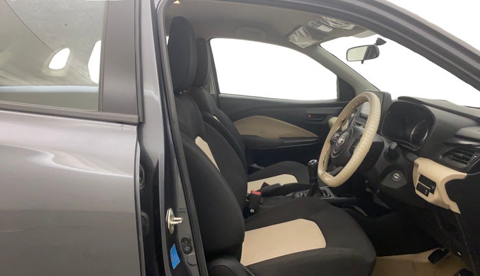 2022 Toyota Glanza S, Petrol, Manual, 77,418 km, Right Side Front Door Cabin