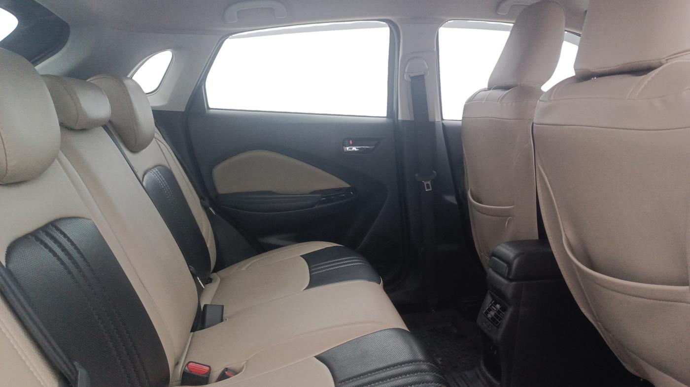 2024 Toyota Glanza G, Petrol, Manual, 34,703 km, Right Side Rear Door Cabin
