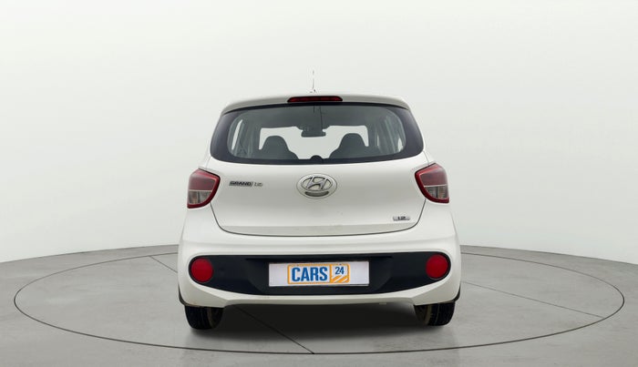 2017 Hyundai Grand i10 MAGNA 1.2 KAPPA VTVT, Petrol, Manual, 82,417 km, Back/Rear