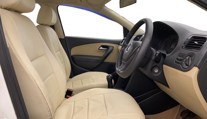 2016 Volkswagen Ameo COMFORTLINE 1.2L, Petrol, Manual, 95,364 km, Right Side Front Door Cabin