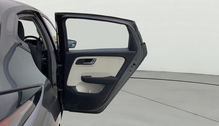 2022 Tata ALTROZ XZA, Petrol, Automatic, 27,042 km, RHS Rear Door