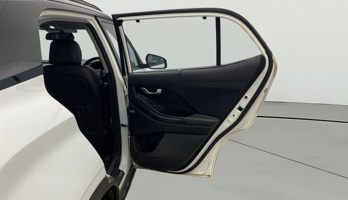 2020 Hyundai Creta SX (O) 1.4 TURBO DCT, Petrol, Automatic, 52,227 km, RHS Rear Door