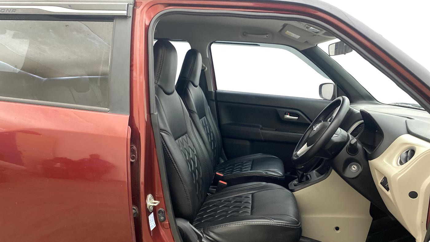 2024 Maruti New Wagon-R ZXI PLUS 1.2 DUAL TONE, Petrol, Manual, 15,642 km, Right Side Front Door Cabin