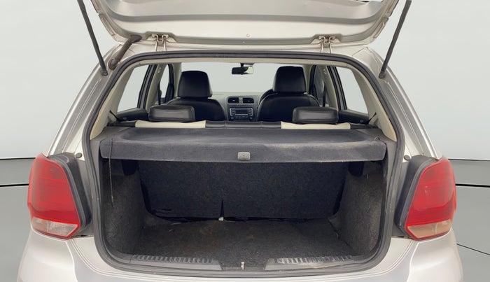 2015 Volkswagen Polo COMFORTLINE 1.2L, Petrol, Manual, 75,779 km, Boot Open Zoomed View