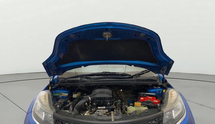 2019 Tata NEXON XM PETROL, Petrol, Manual, 1,18,744 km, Open Bonet