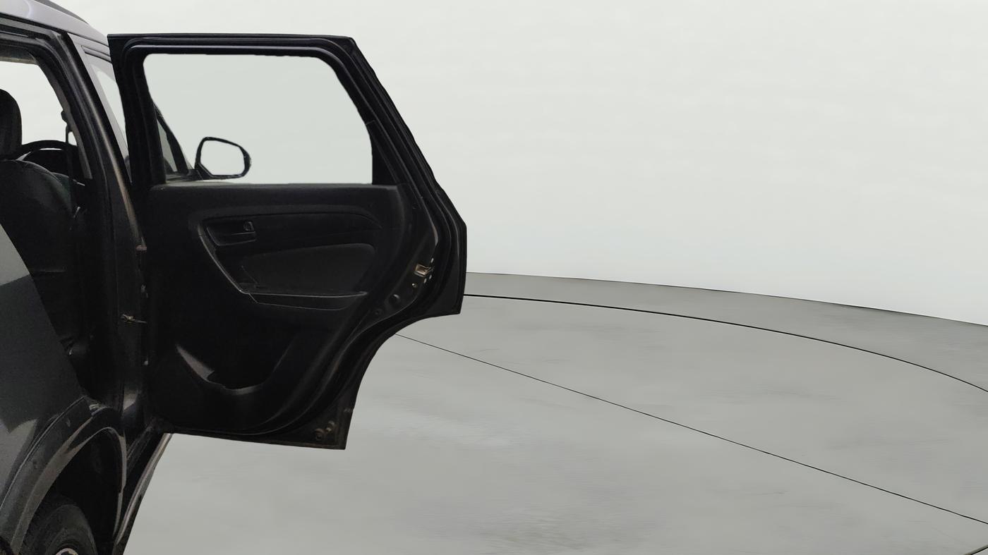 2020 Maruti Vitara Brezza VXI, Petrol, Manual, 1,02,160 km, RHS Rear Door