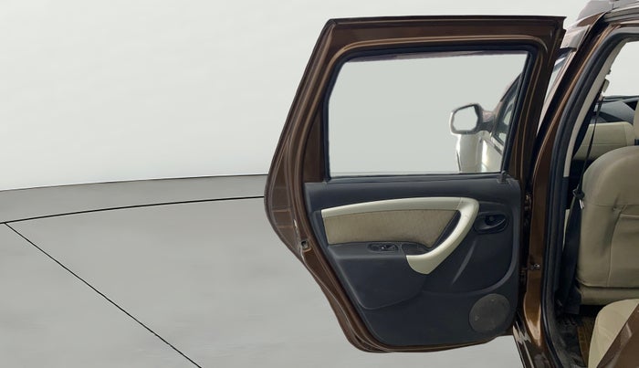 2013 Renault Duster 85 PS RXL DIESEL, Diesel, Manual, 1,11,669 km, LHS Rear Door