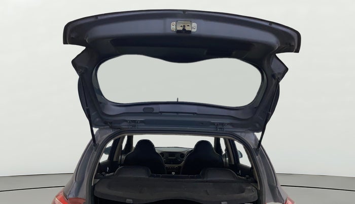 2016 Hyundai Grand i10 SPORTZ 1.2 KAPPA VTVT, Petrol, Manual, 30,747 km, Boot Door Open