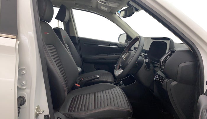 2021 KIA SONET GTX PLUS 1.0 DCT, Petrol, Automatic, 23,814 km, Right Side Front Door Cabin