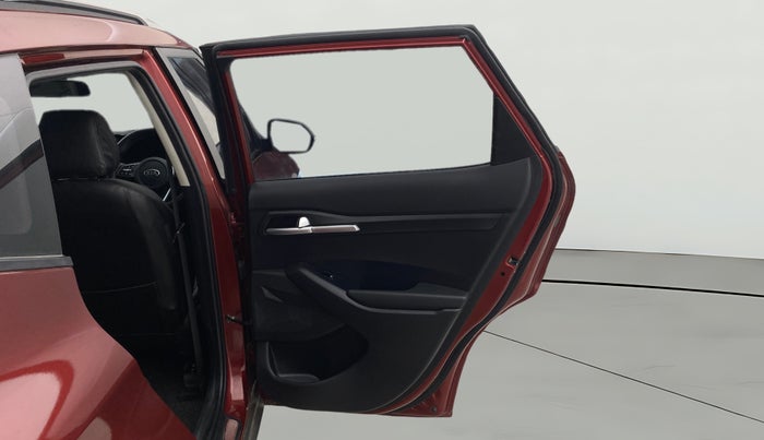 2021 KIA SELTOS HTK 1.5 PETROL, Petrol, Manual, 1,27,599 km, RHS Rear Door