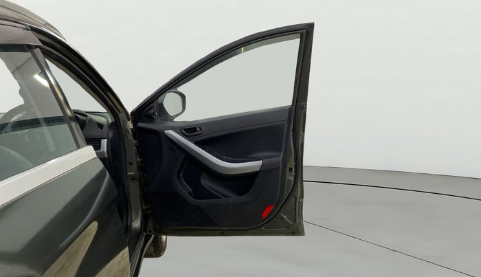 2021 Tata NEXON XM SUNROOF PETROL, Petrol, Manual, 65,781 km, RHS Front Door