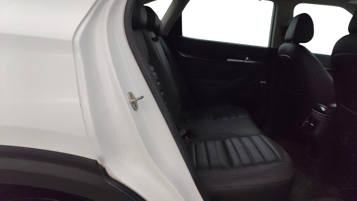 2021 KIA SELTOS GTX PLUS 1.5 DIESEL AT DUAL TONE, Diesel, Automatic, 1,18,560 km, Right Side Rear Door Cabin