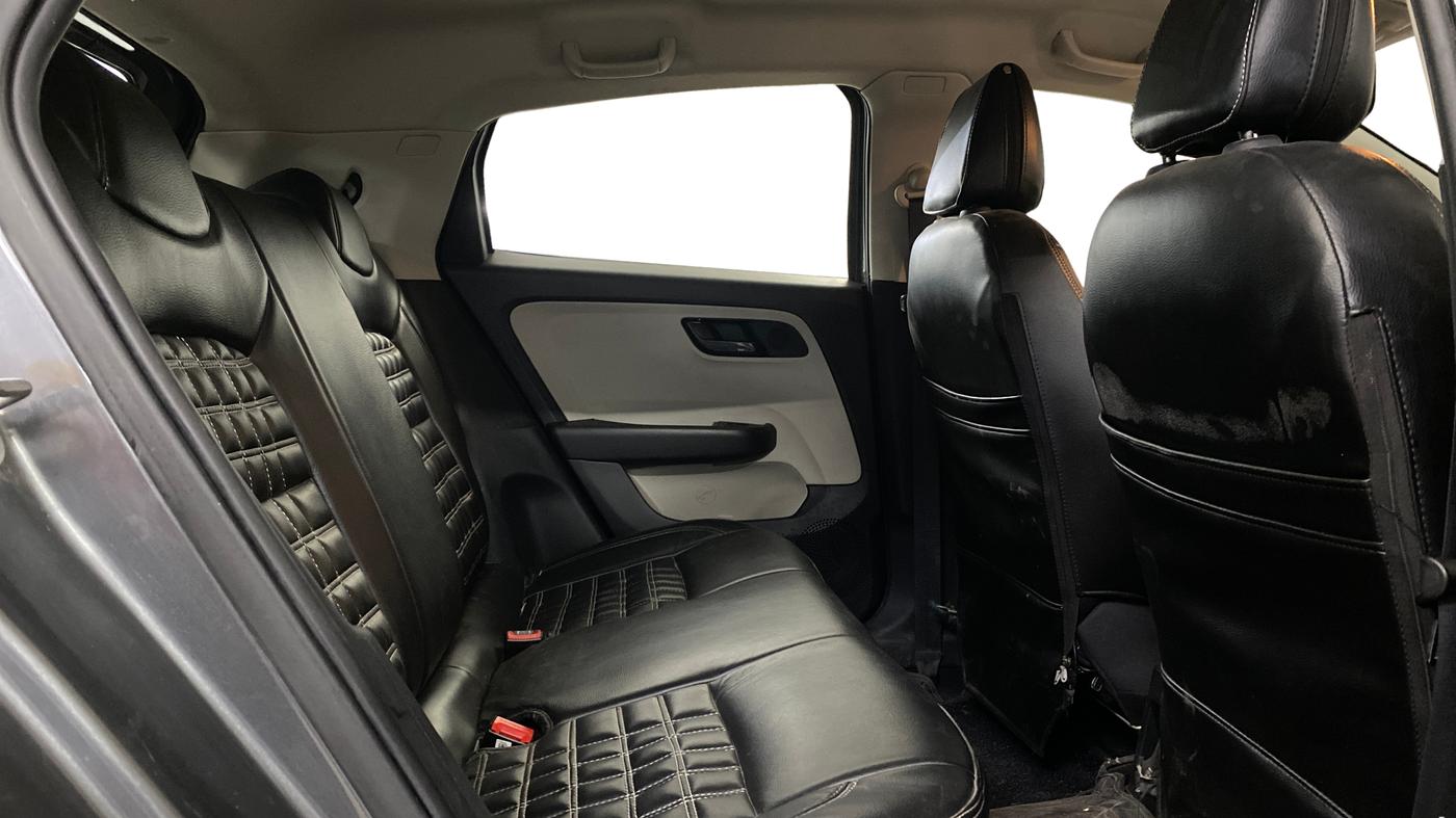 2023 Tata ALTROZ XM PLUS PETROL, Petrol, Manual, 16,151 km, Right Side Rear Door Cabin