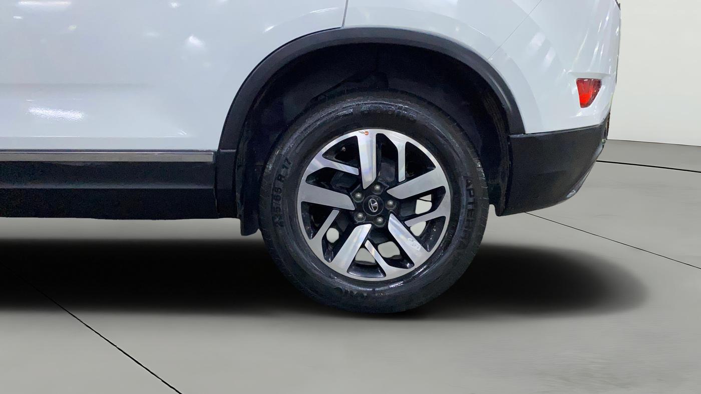 2022 Tata Harrier XZ SUNROOF 2.0L, Diesel, Manual, 46,528 km, Left Rear Wheel
